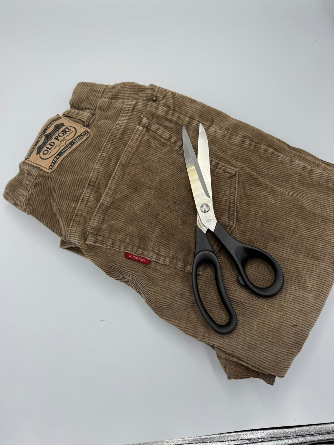 Nachhaltige Taschenproduktion Handwerk trifft Umweltbewusstsein