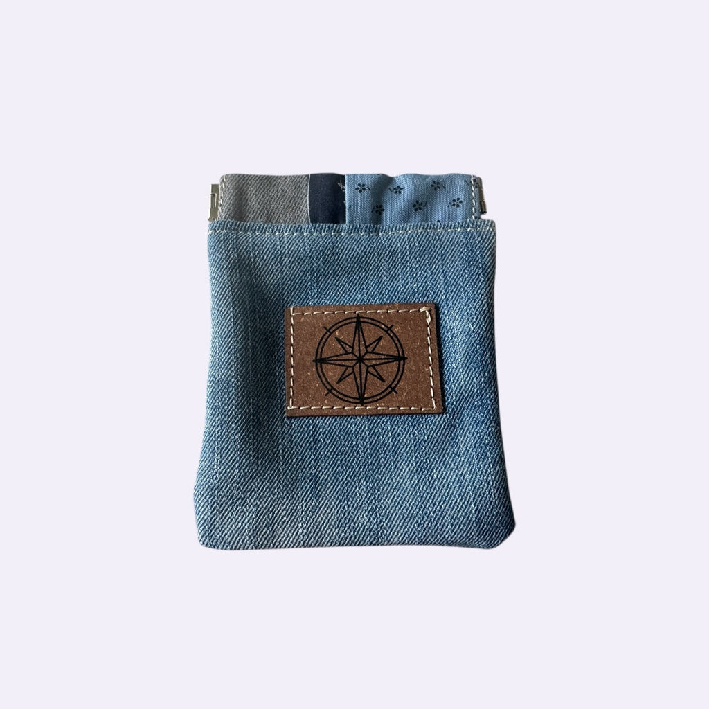 Upcycelte Geldbörse aus Stoffresten / Blau