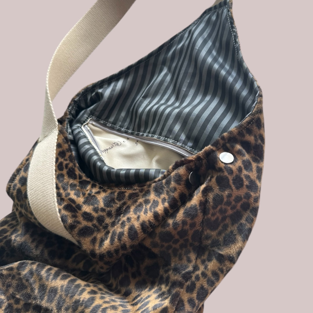 Half & Half Bag | Leo Kuschelstoff