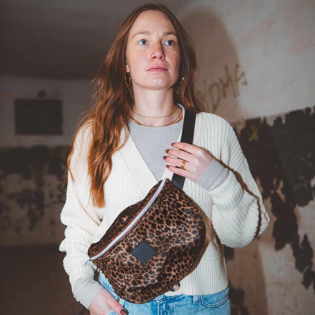 Bauchtasche Maxi Leo