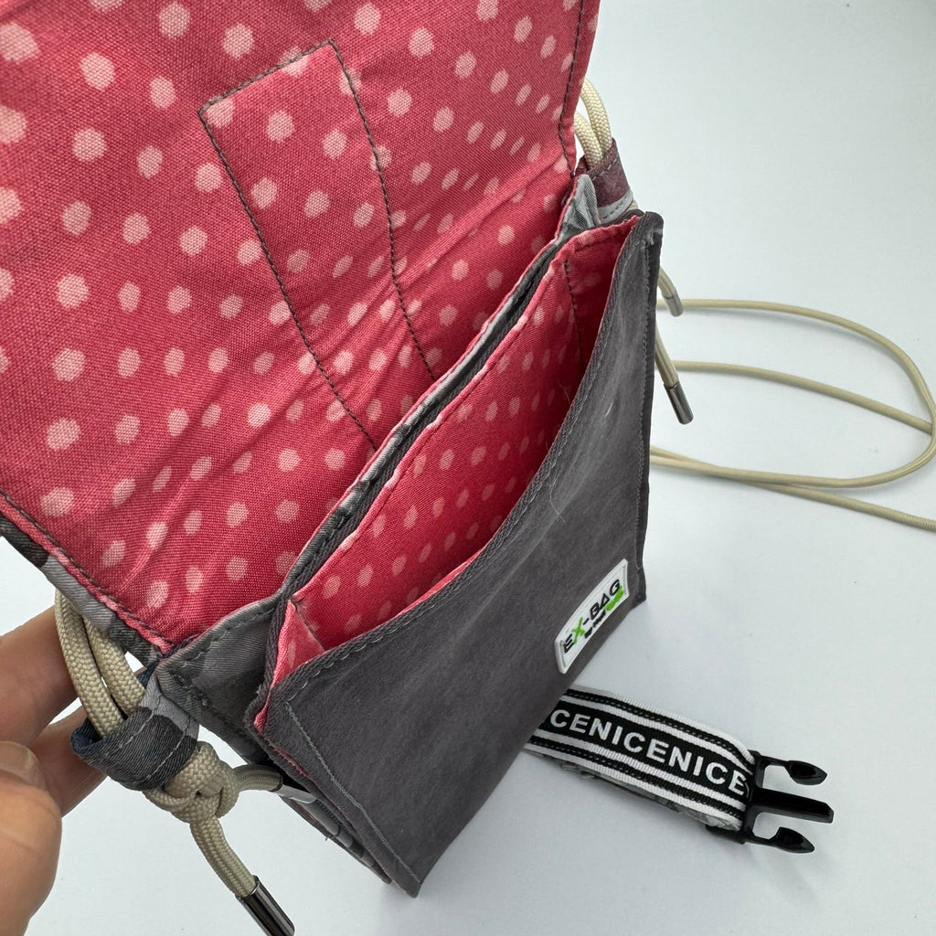 Handytasche Floral grau