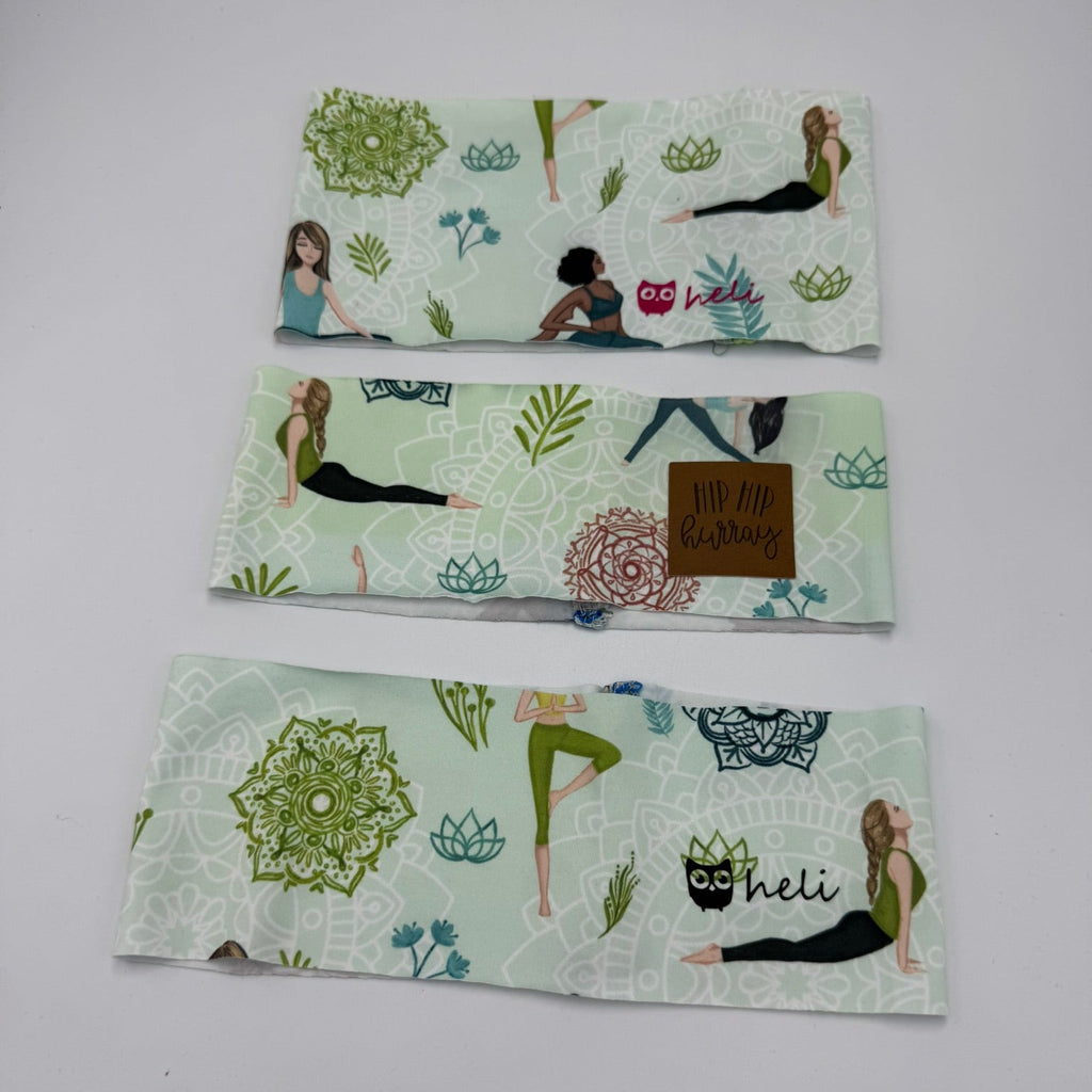 Leichtes Stirnband mit Yoga-Mustern