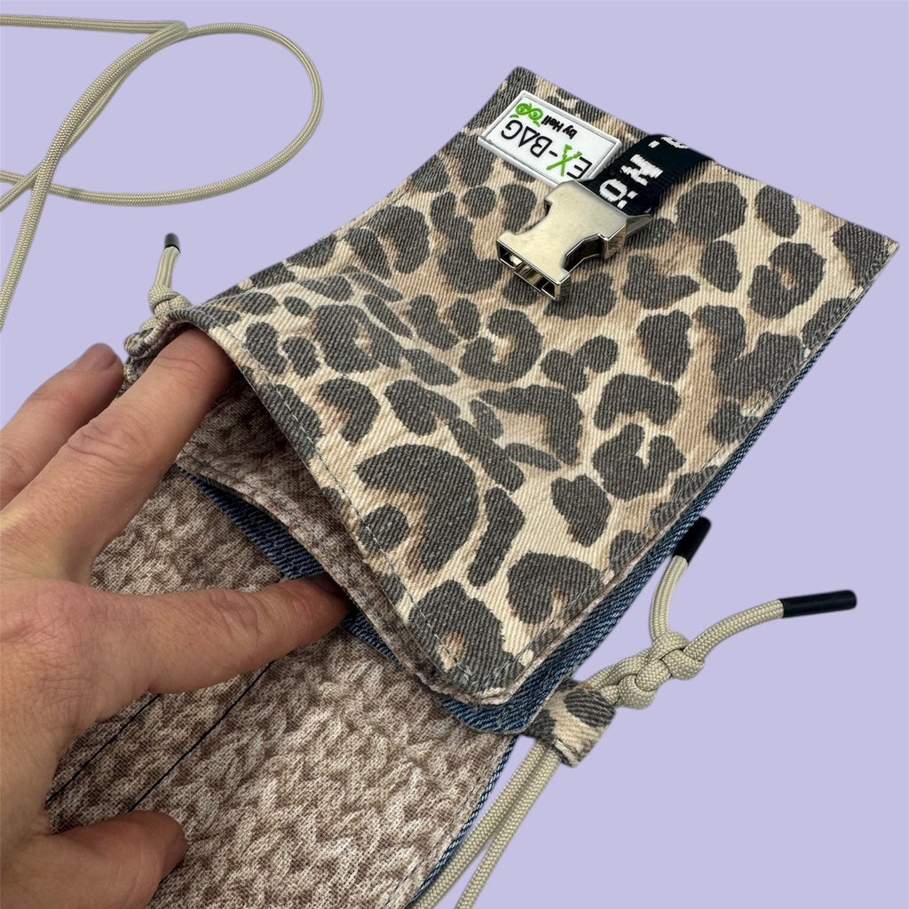 Handytasche Leo + Jeans